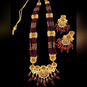 Elegant Golden, Red & Champagne Lustrous Stones Necklace Set